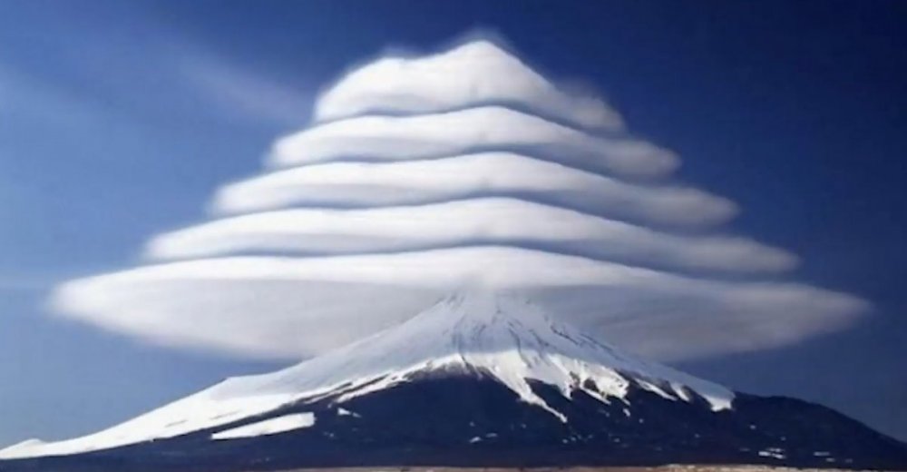 Mt Fuji Clouds.jpg