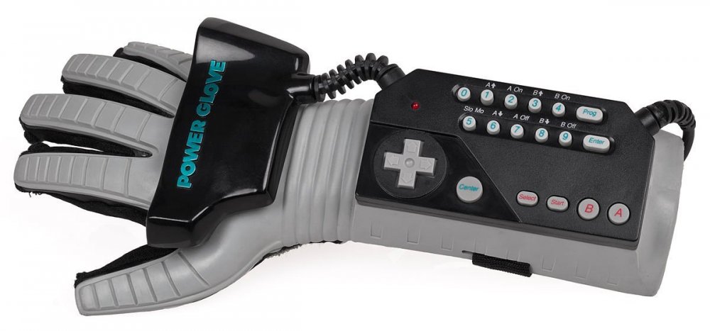 1200px-NES-Power-Glove.jpg