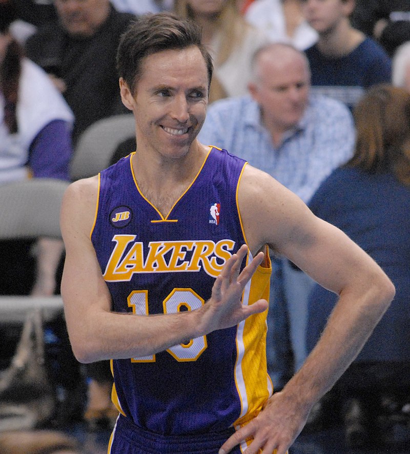 Steve Nash nba 2k19 legends edition