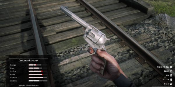 Red Dead Redemption 2: Clean your weapons to increase their stats in battle.