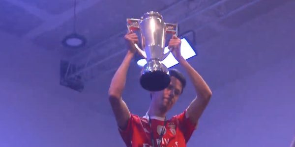 Zezinho wins fut champions cup stage iv in Paris